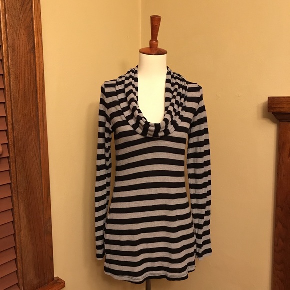 SPLENDID Striped Thermal Cowl Neck Top - Picture 3 of 7
